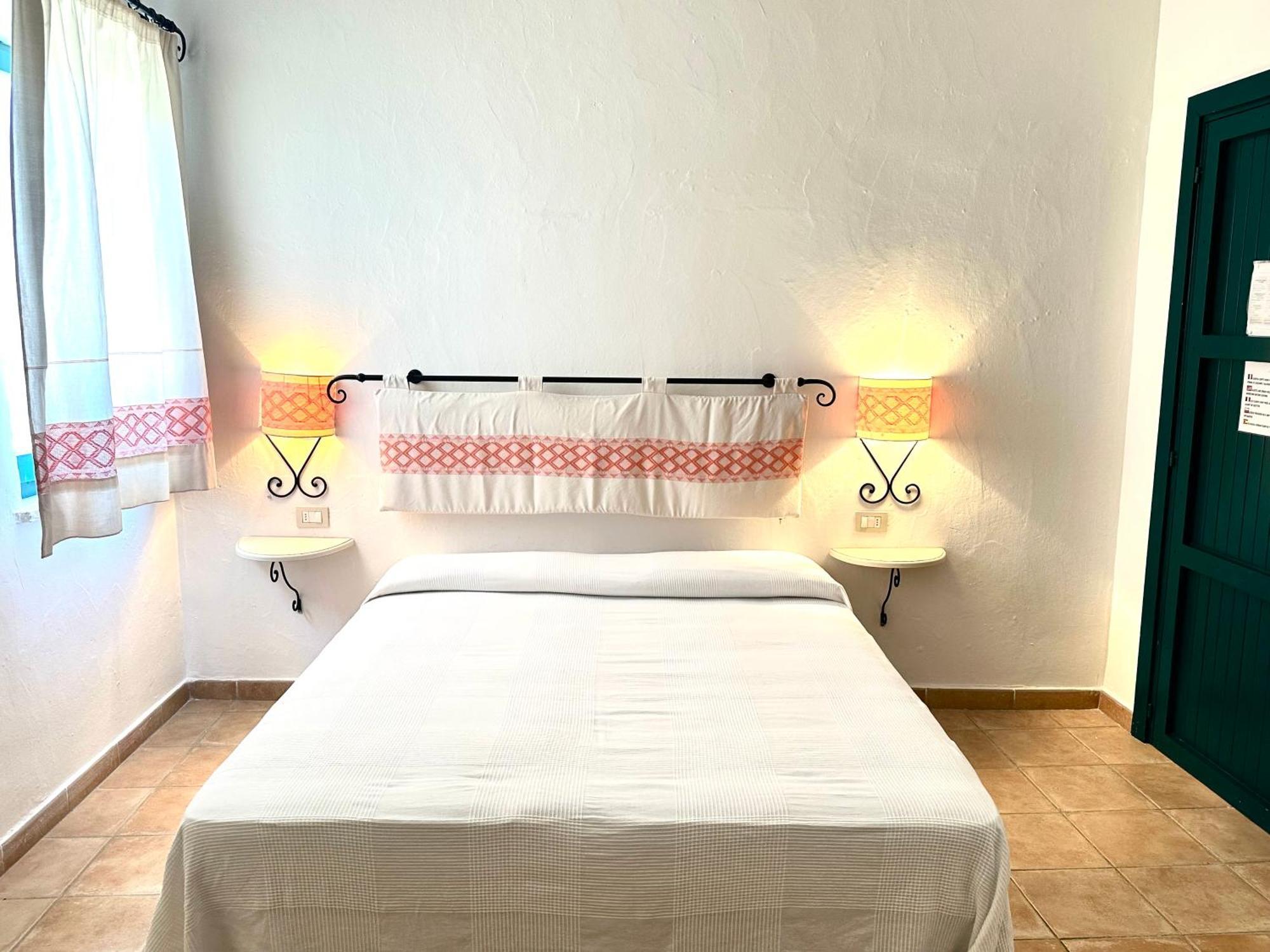 Acqua Di Mare Hotel E Resort Sorso Eksteriør billede