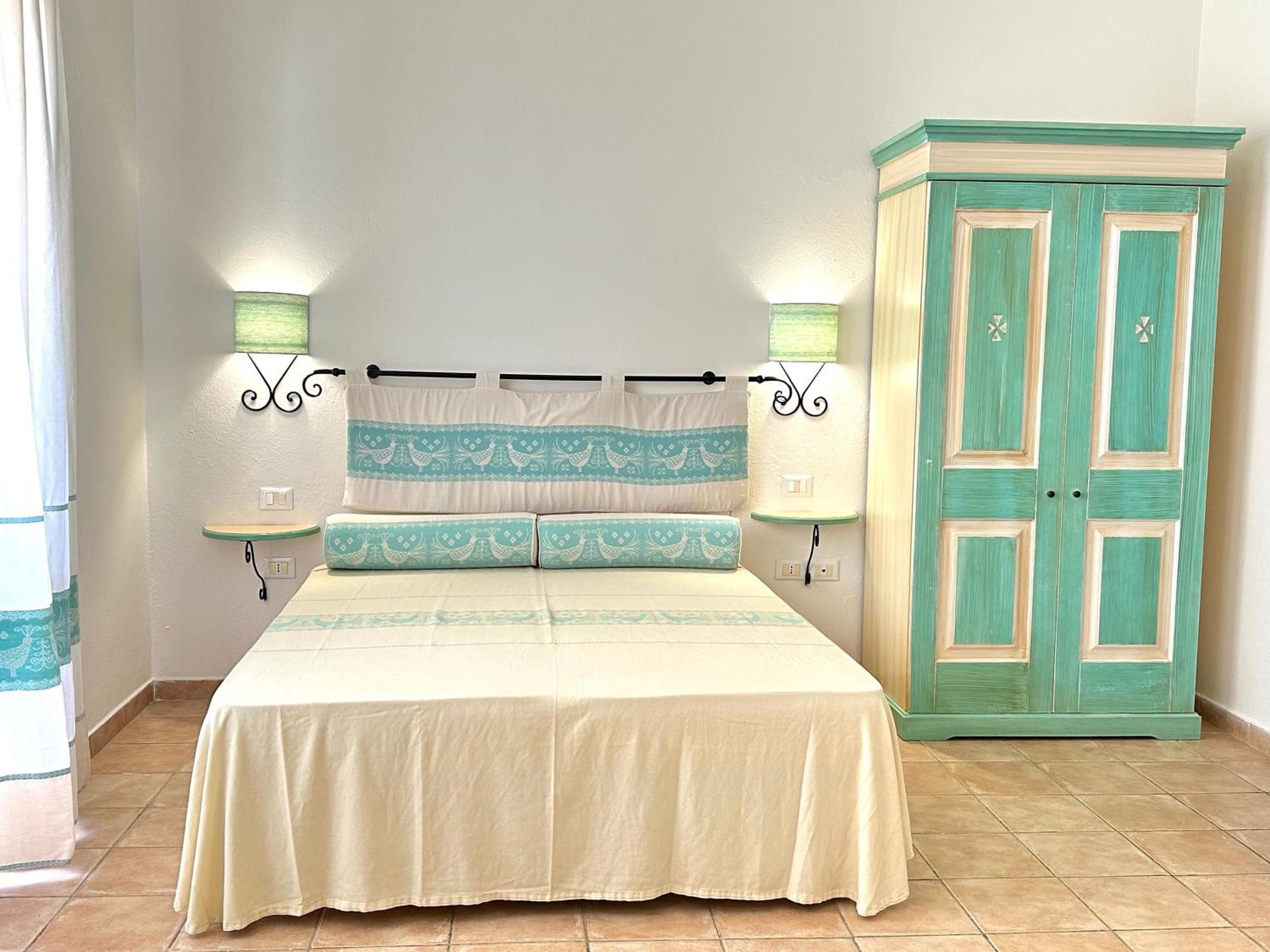 Acqua Di Mare Hotel E Resort Sorso Eksteriør billede