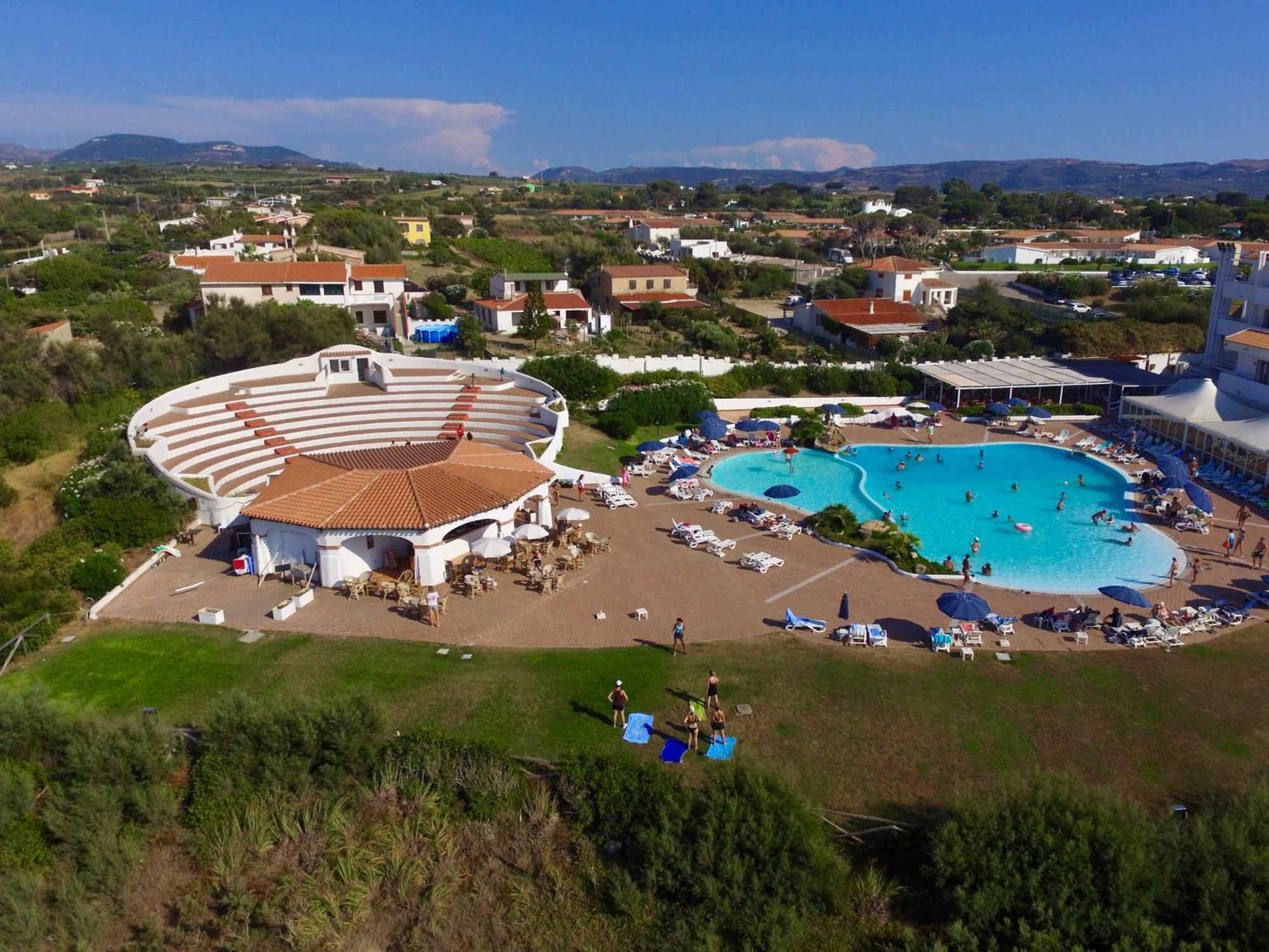 Acqua Di Mare Hotel E Resort Sorso Eksteriør billede